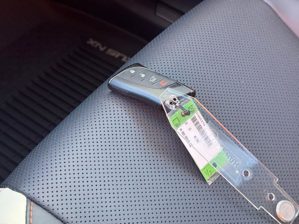 2023 Lexus NX 350h Premium Navigation L/Certified Unlimited Mile Warranty