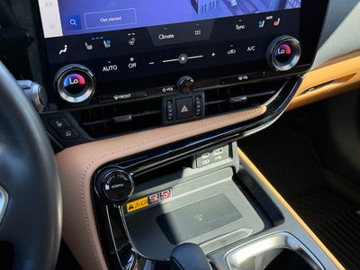 2024 Lexus NX 350h Luxury Navigation L/Certified Unlimited Mile Warranty