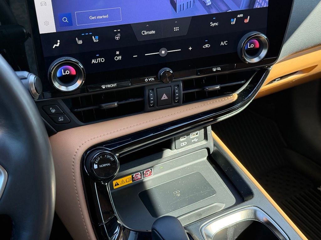 2024 Lexus NX 350h Luxury Navigation L/Certified Unlimited Mile Warranty