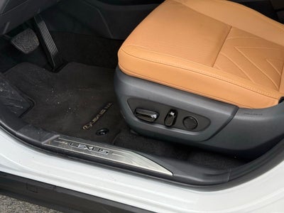 2025 Lexus NX 450h+ Luxury Navigation L/Certified Unlimited Mile Warranty