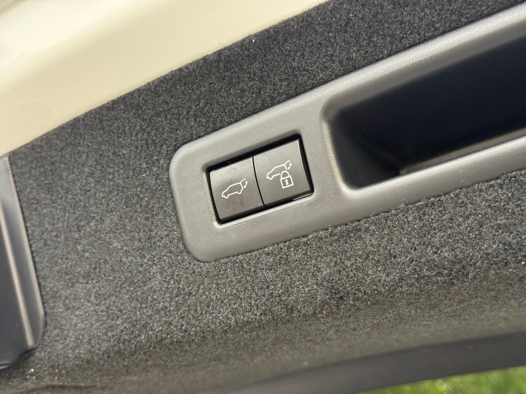 2022 Lexus RX 350L Premium Navigation