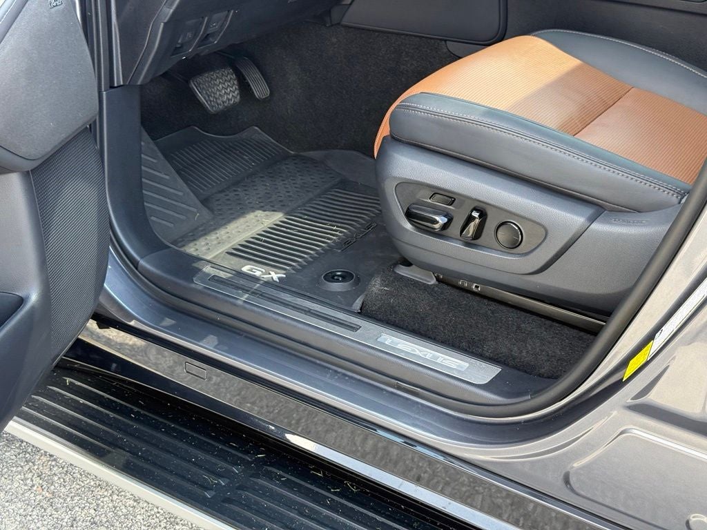2024 Lexus GX 550 Luxury