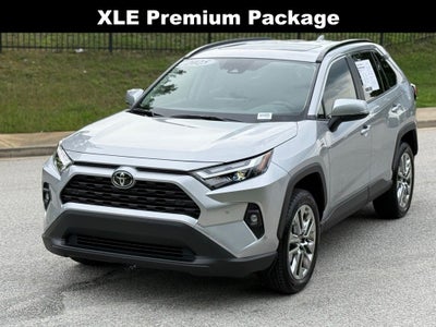 2025 Toyota RAV4 XLE Premium