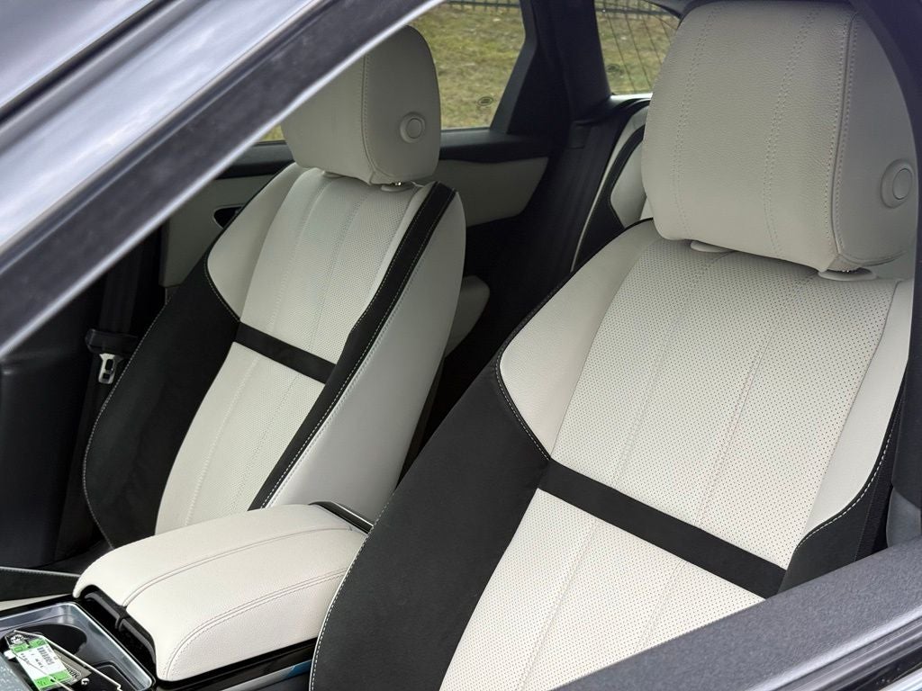 2021 Land Rover Range Rover Velar P250 R-Dynamic S