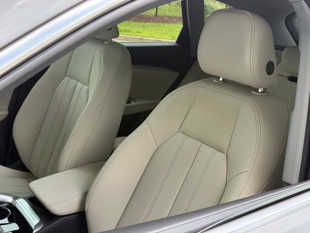 2026 Audi Q5 2.0T Premium Plus quattro