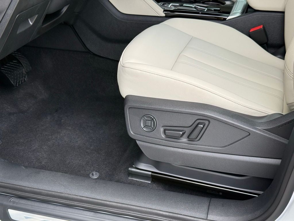 2026 Audi Q5 2.0T Premium Plus quattro