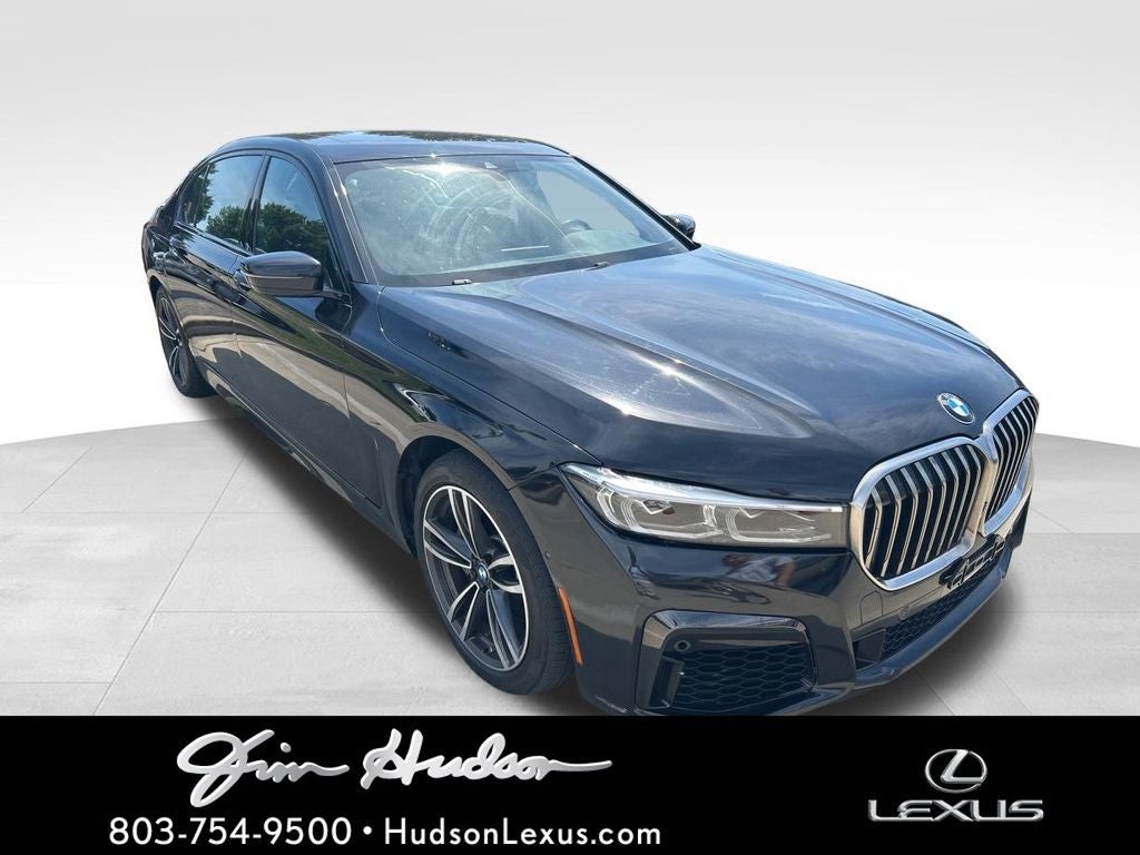 2020 BMW 7 Series 740i xDrive M Sport Package Convenience