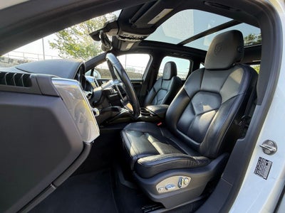 2018 Porsche Cayenne Platinum Edition