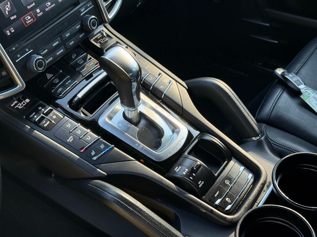 2018 Porsche Cayenne Platinum Edition