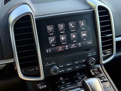 2018 Porsche Cayenne Platinum Edition