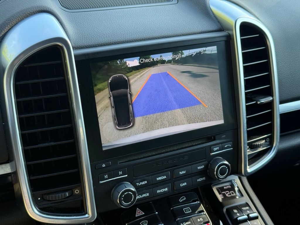 2018 Porsche Cayenne Platinum Edition