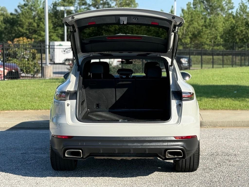 2021 Porsche Cayenne Base