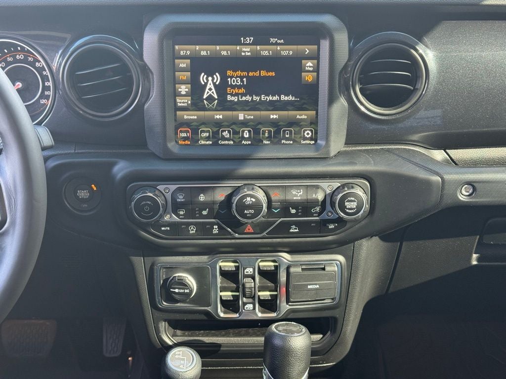 2023 Jeep Wrangler Altitude