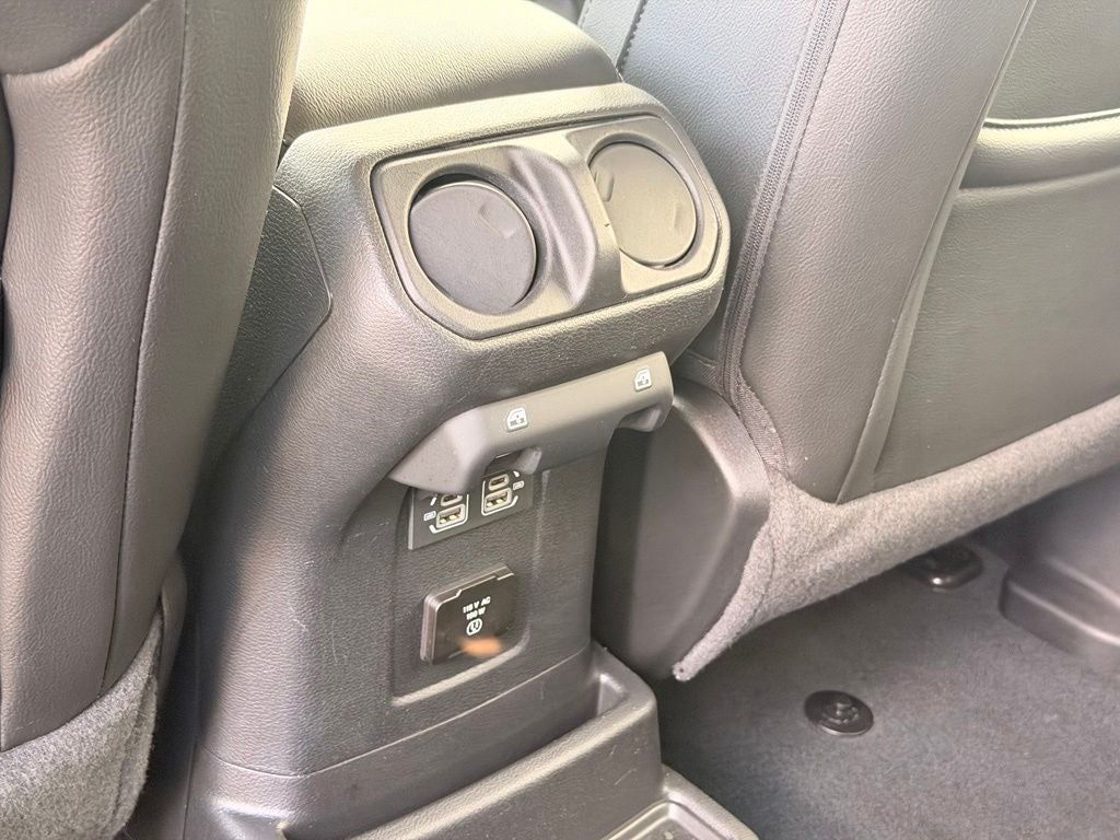 2022 Jeep Wrangler Unlimited Sahara Altitude