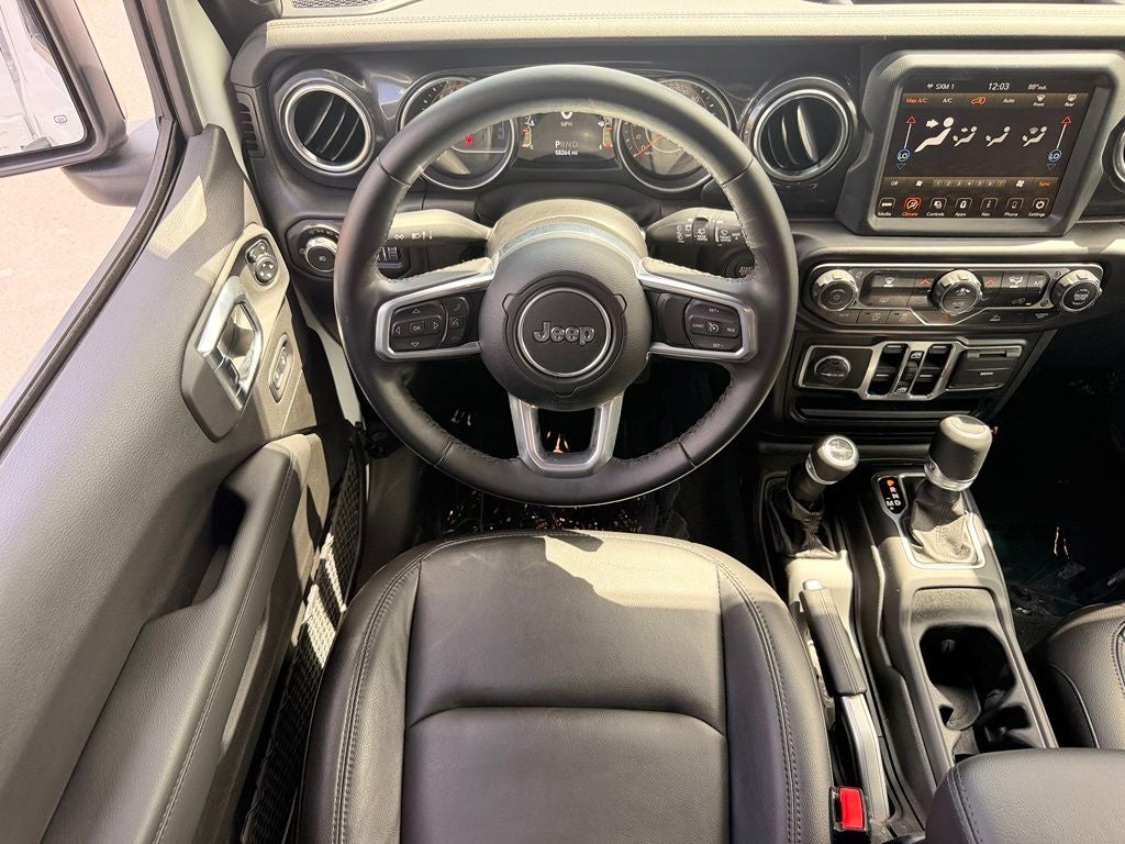 2022 Jeep Wrangler Unlimited Sahara Altitude