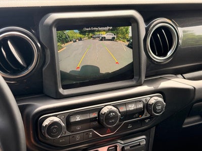 2022 Jeep Wrangler Unlimited Sahara Altitude