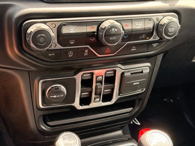 2022 Jeep Wrangler Unlimited Sahara Altitude