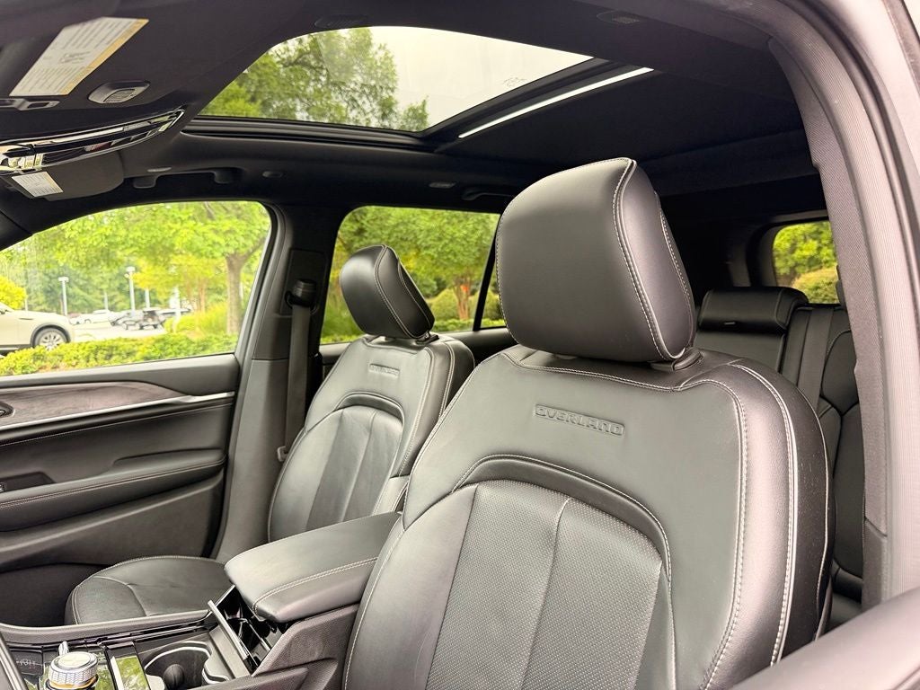 2022 Jeep Grand Cherokee Overland