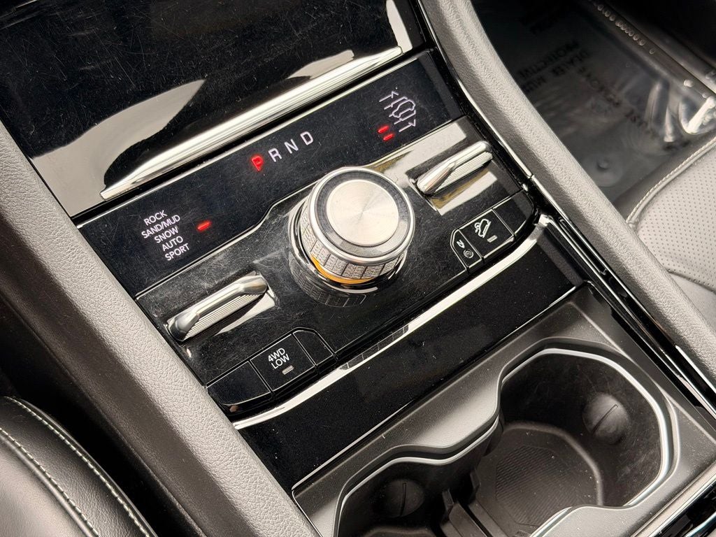 2022 Jeep Grand Cherokee Overland