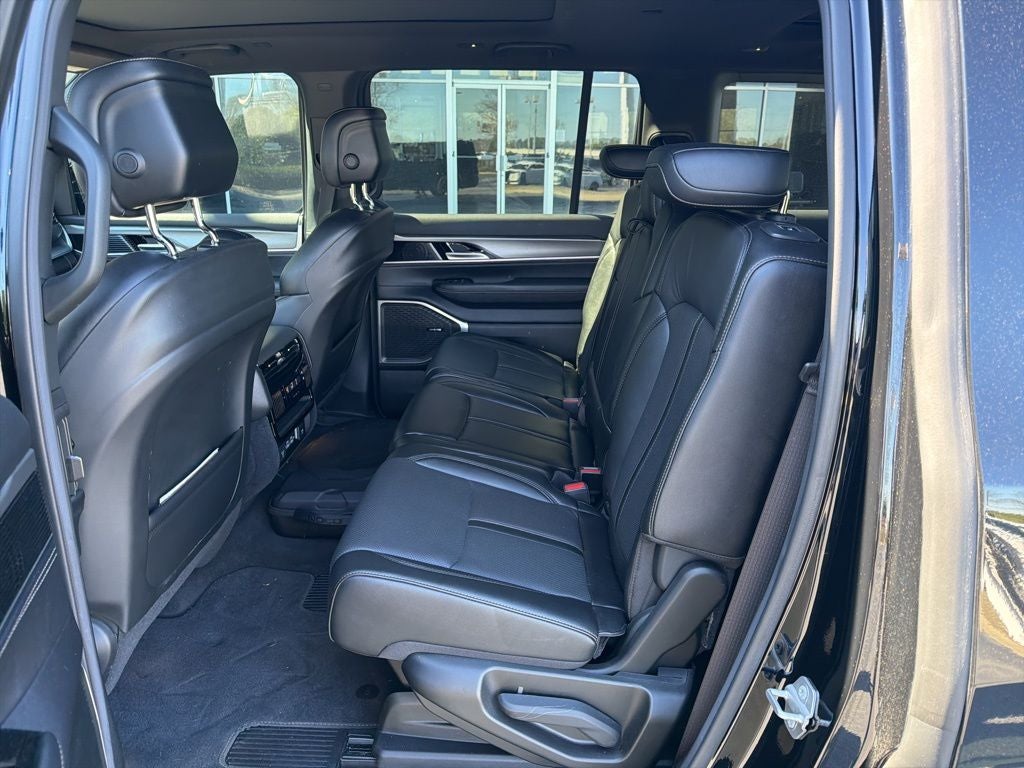 2023 Jeep Wagoneer Series II