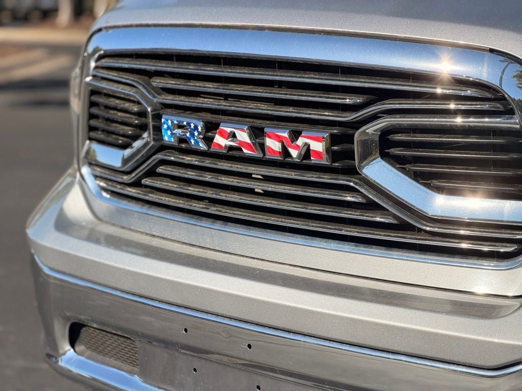 2019 RAM 1500 Classic Laramie