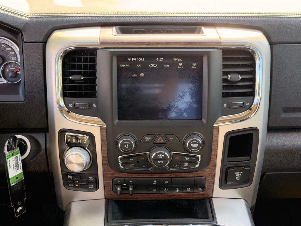 2019 RAM 1500 Classic Laramie