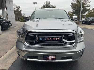 2019 RAM 1500 Classic Laramie