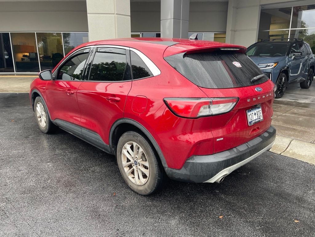 2020 Ford Escape SE