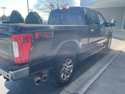 2017 Ford F-350SD Lariat