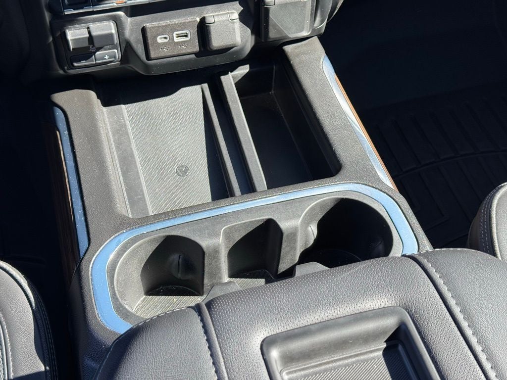 2022 Chevrolet Silverado 1500 LTD High Country