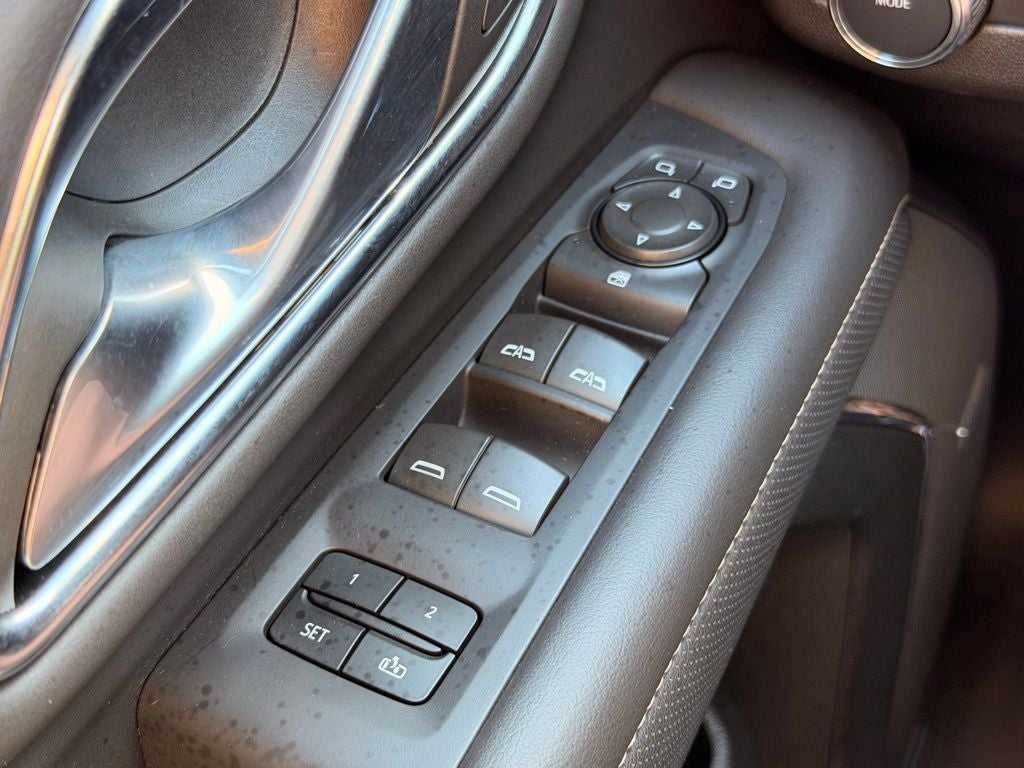 2024 GMC Yukon XL SLT