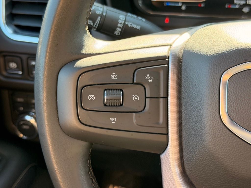 2024 GMC Yukon XL SLT