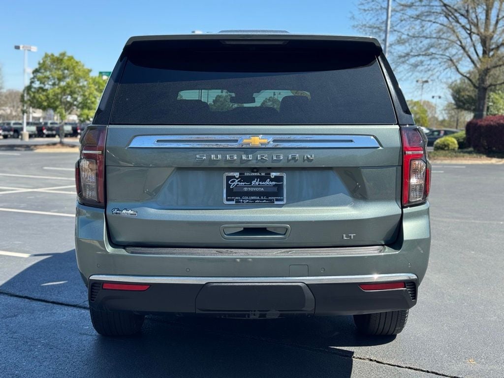 2024 Chevrolet Suburban LT