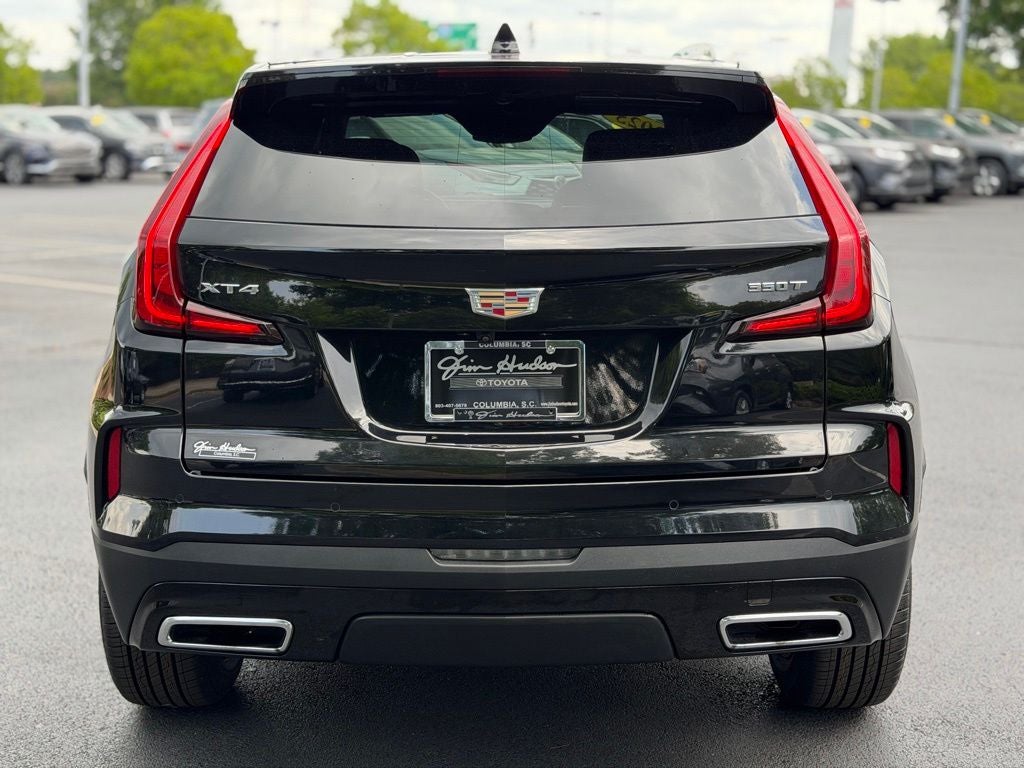 2025 Cadillac XT4 Premium Luxury