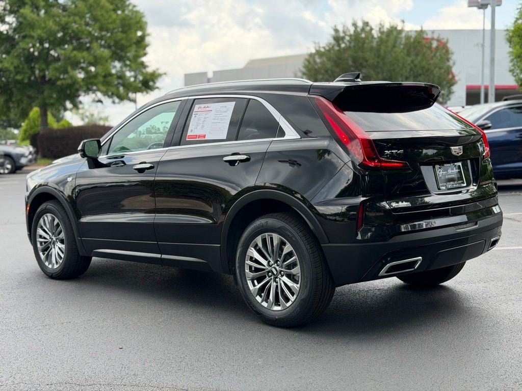 2025 Cadillac XT4 Premium Luxury