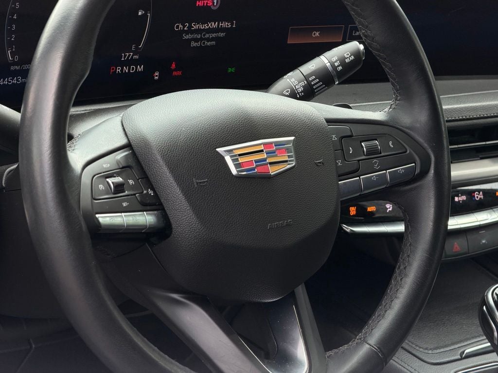 2025 Cadillac XT4 Premium Luxury