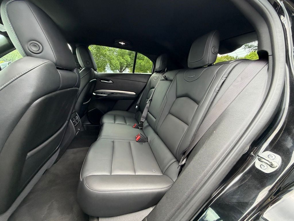 2025 Cadillac XT4 Premium Luxury