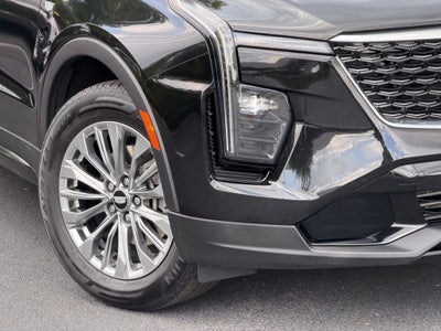 2025 Cadillac XT4 Premium Luxury