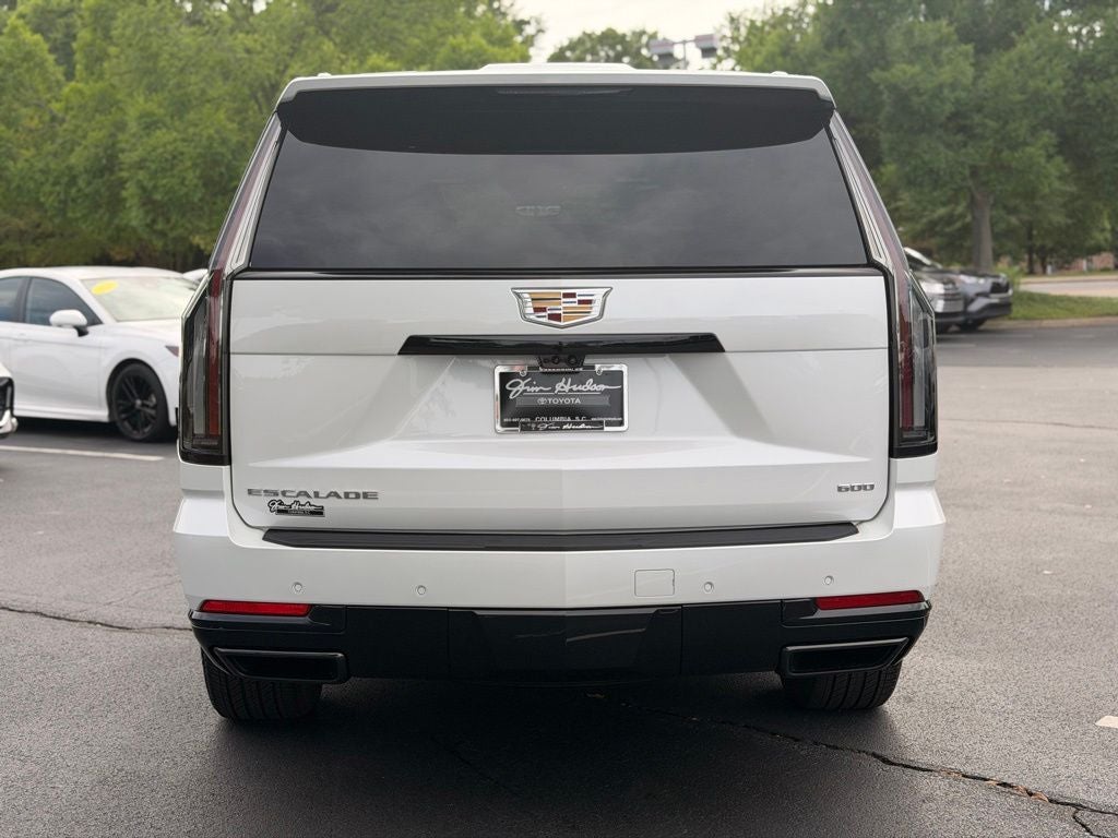 2025 Cadillac Escalade Sport