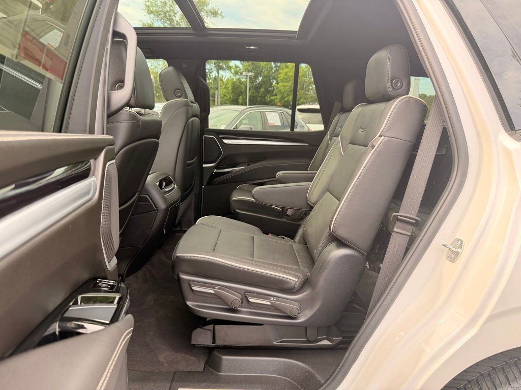 2025 Cadillac Escalade Sport