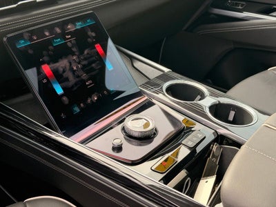 2025 Cadillac Escalade Sport