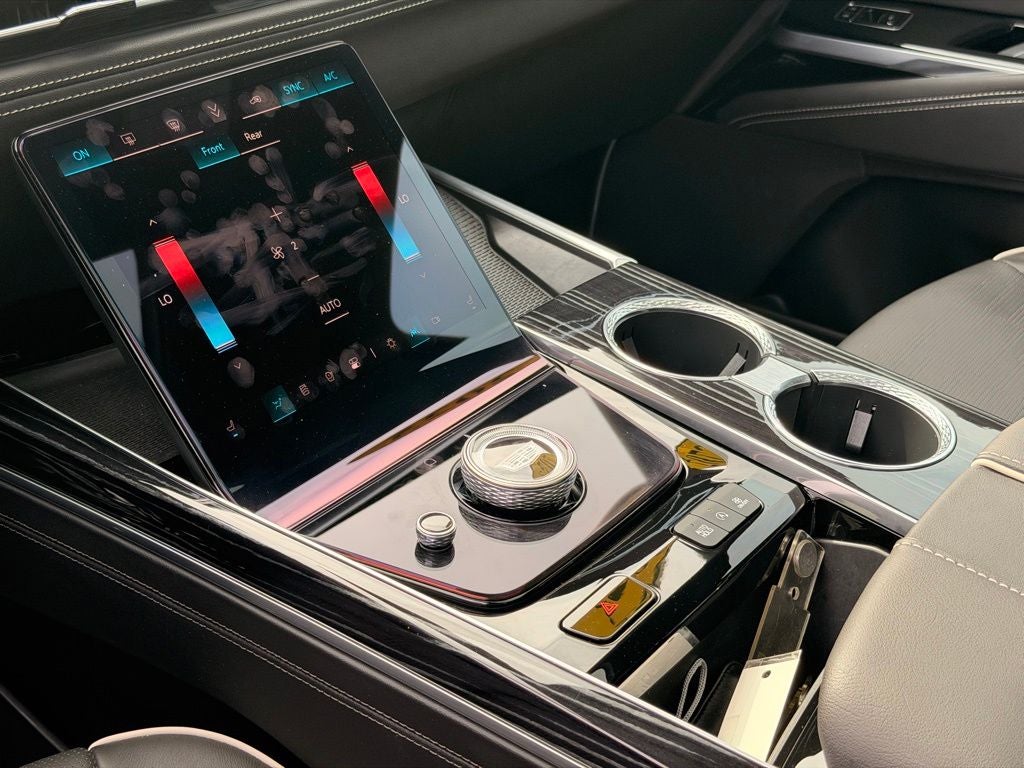 2025 Cadillac Escalade Sport