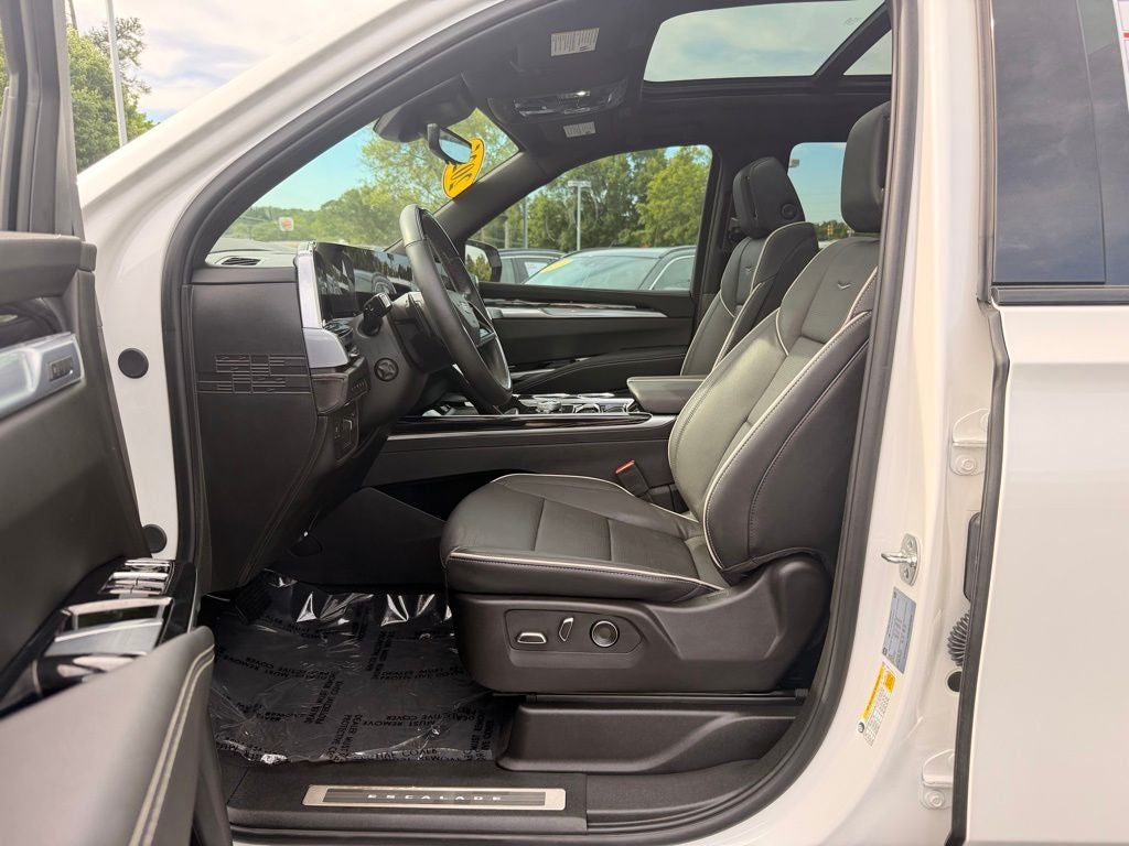 2025 Cadillac Escalade Sport