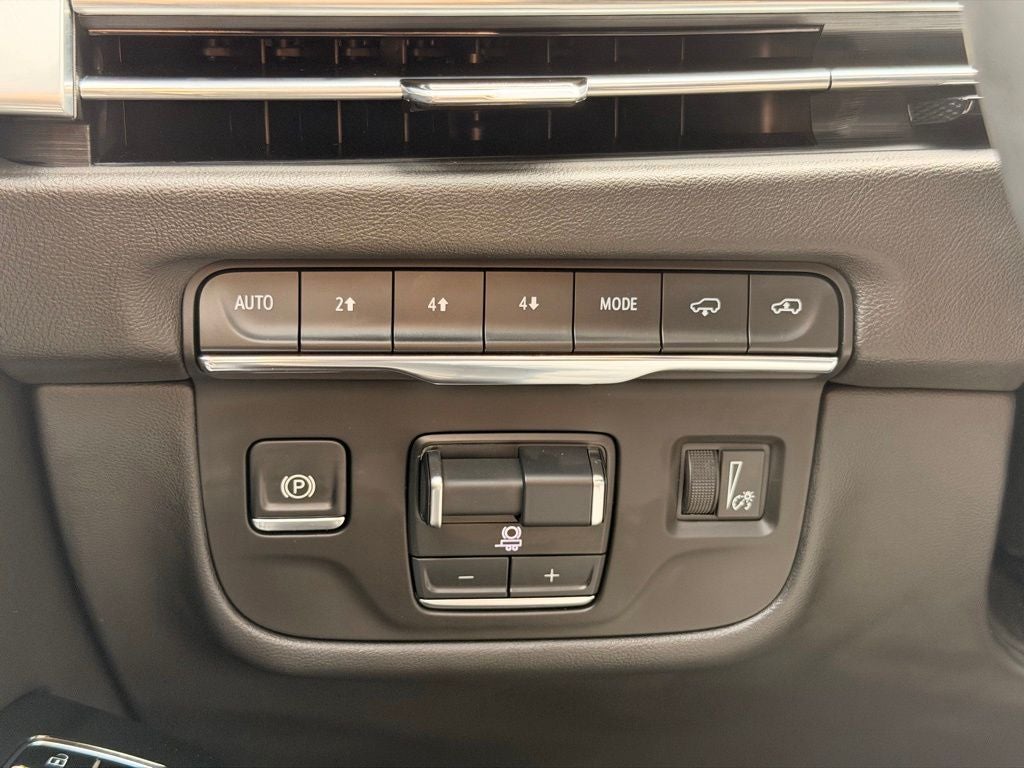 2025 Cadillac Escalade Sport