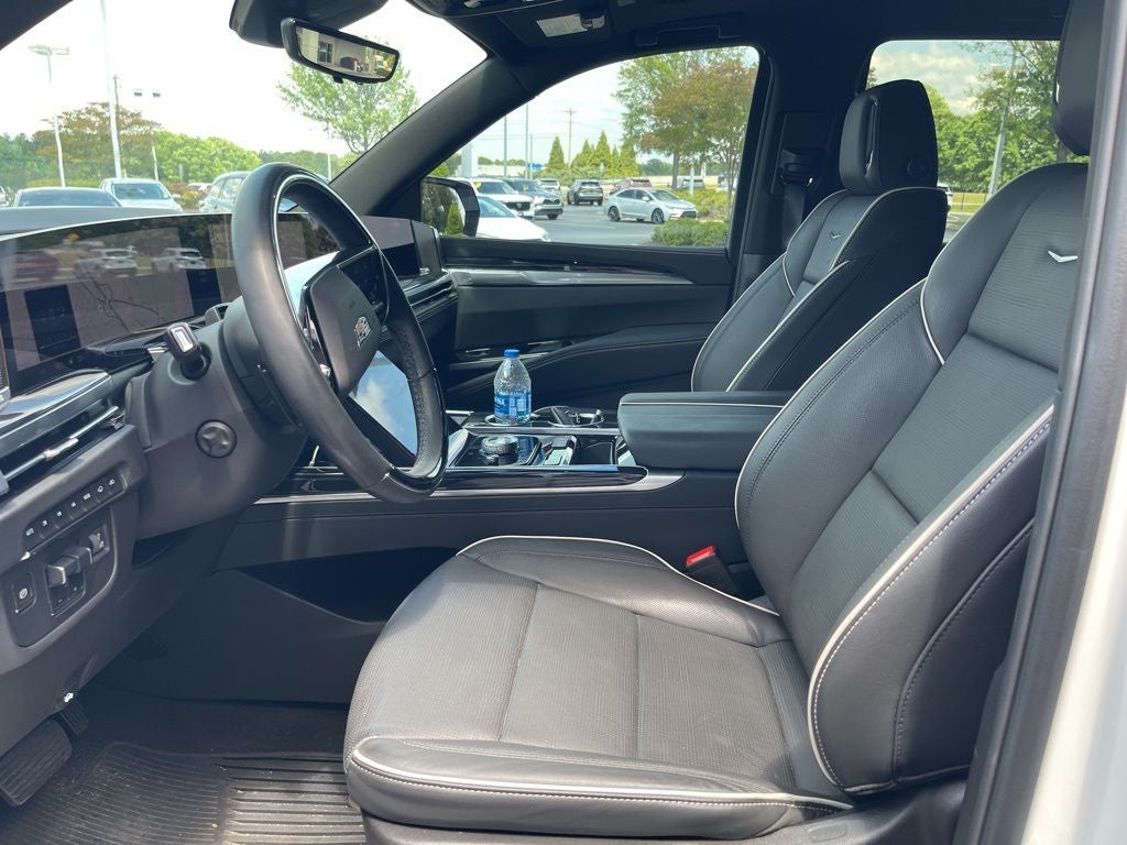 2025 Cadillac Escalade Sport