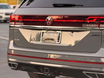 2025 Volkswagen Atlas 2.0T SEL Premium R-Line