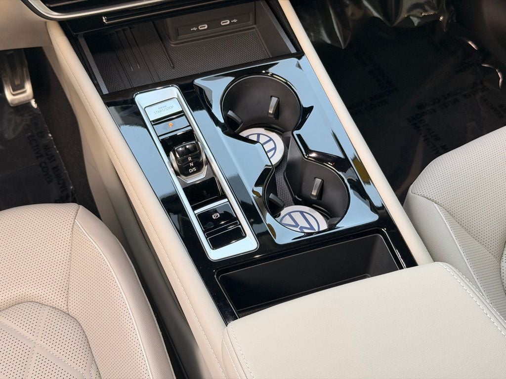 2025 Volkswagen Atlas 2.0T SEL Premium R-Line
