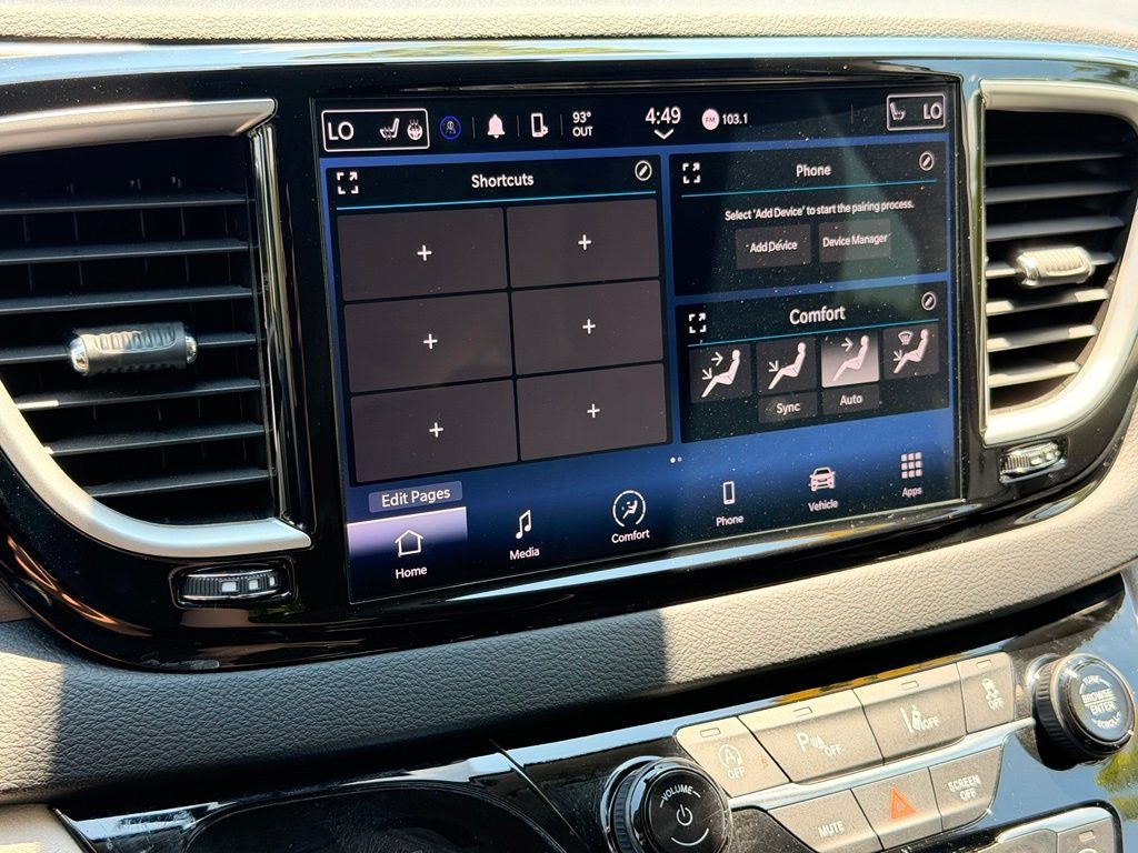 2024 Chrysler Pacifica Touring L