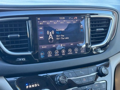 2018 Chrysler Pacifica Touring L Plus