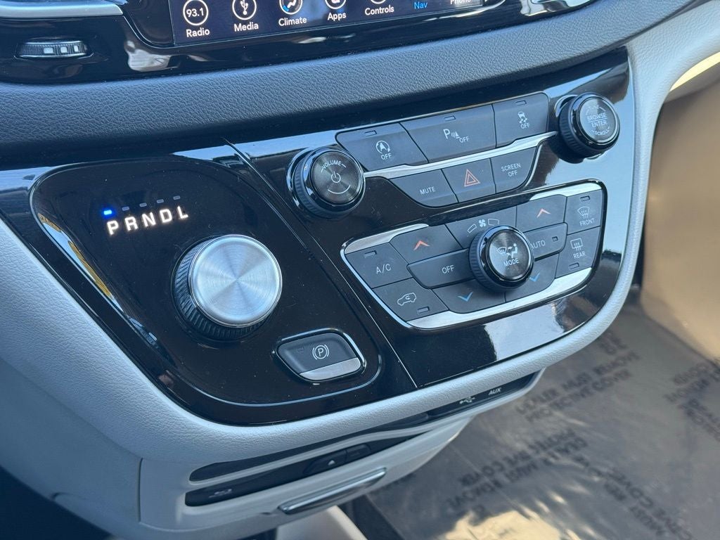 2018 Chrysler Pacifica Touring L Plus